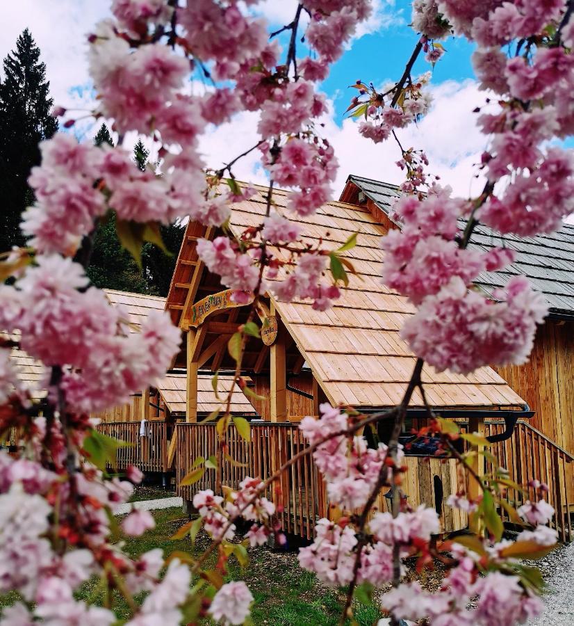 Ribno Luxury Glamping Hotel เบลด ภายนอก รูปภาพ