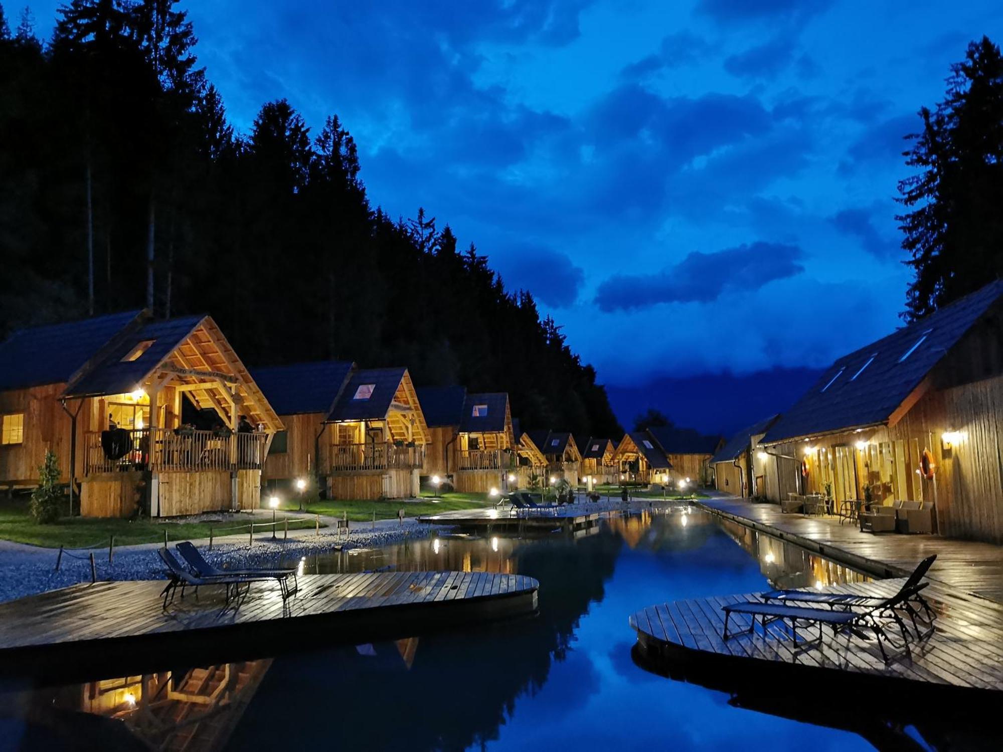 Ribno Luxury Glamping Hotel เบลด ภายนอก รูปภาพ