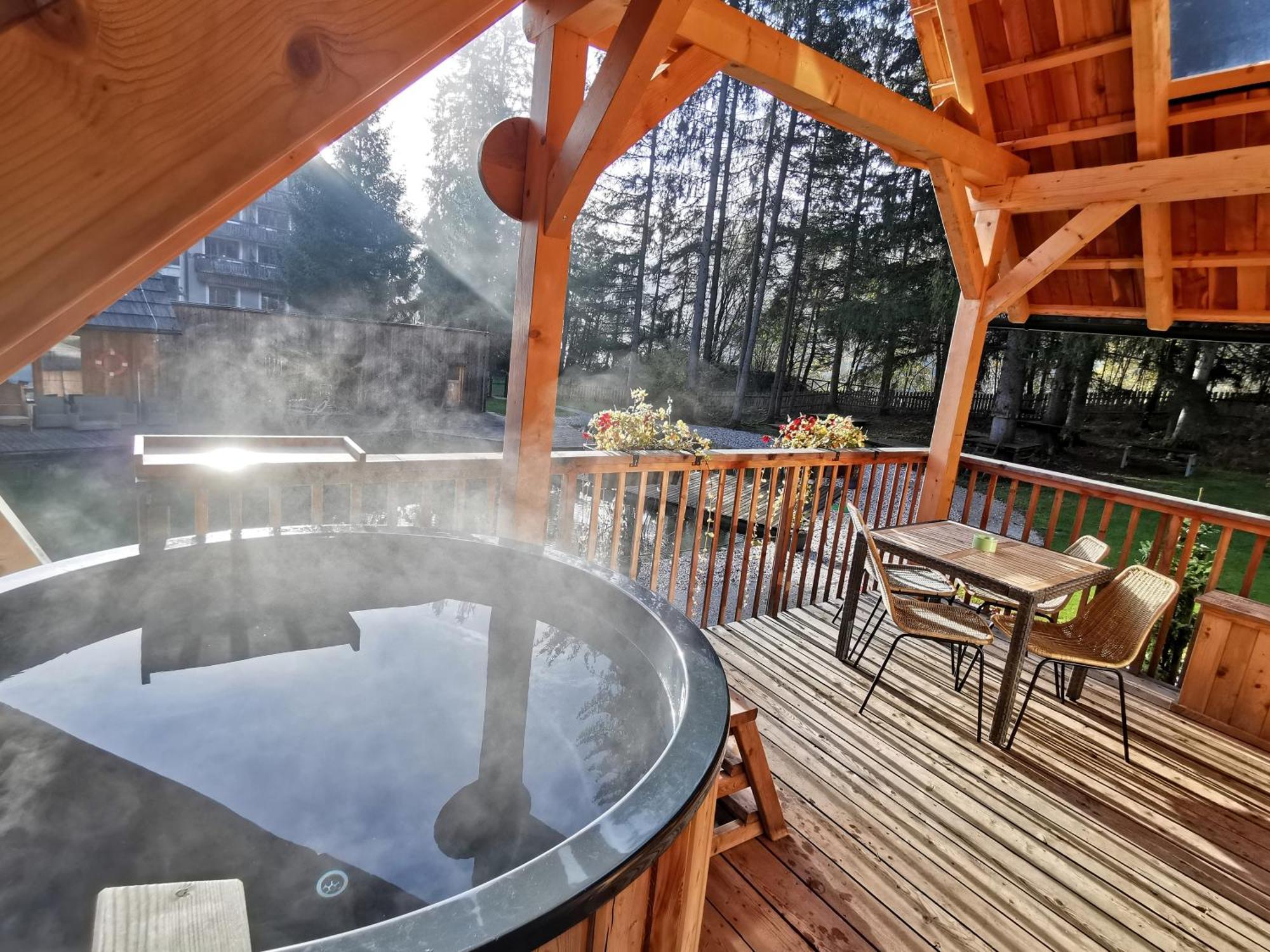 Ribno Luxury Glamping Hotel เบลด ภายนอก รูปภาพ
